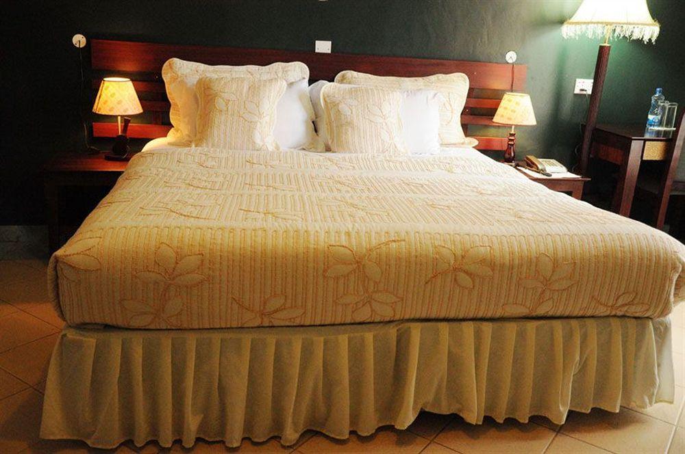 Silver Springs Hotel Kampala Zewnętrze zdjęcie