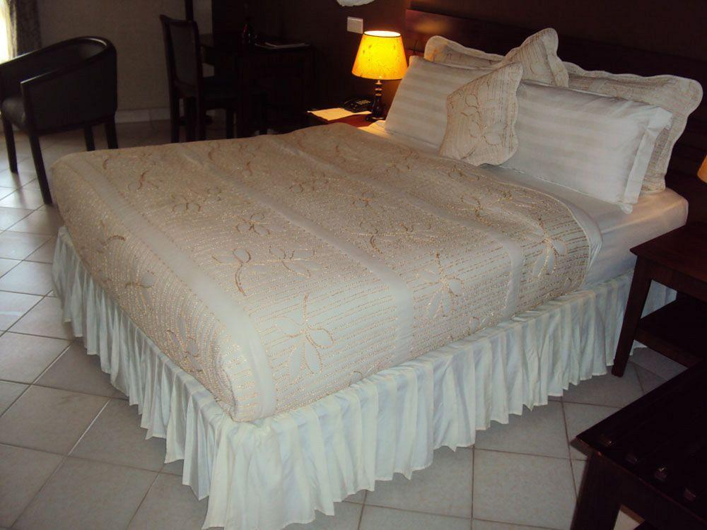 Silver Springs Hotel Kampala Zewnętrze zdjęcie