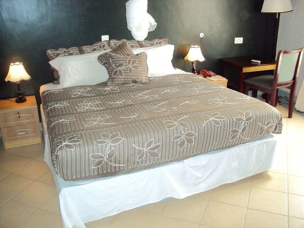 Silver Springs Hotel Kampala Zewnętrze zdjęcie