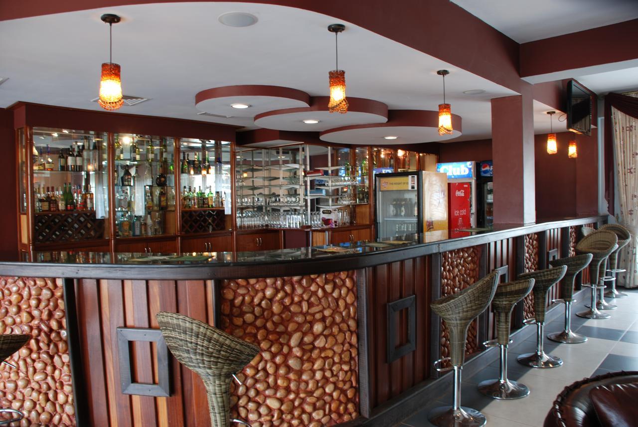 Silver Springs Hotel Kampala Zewnętrze zdjęcie