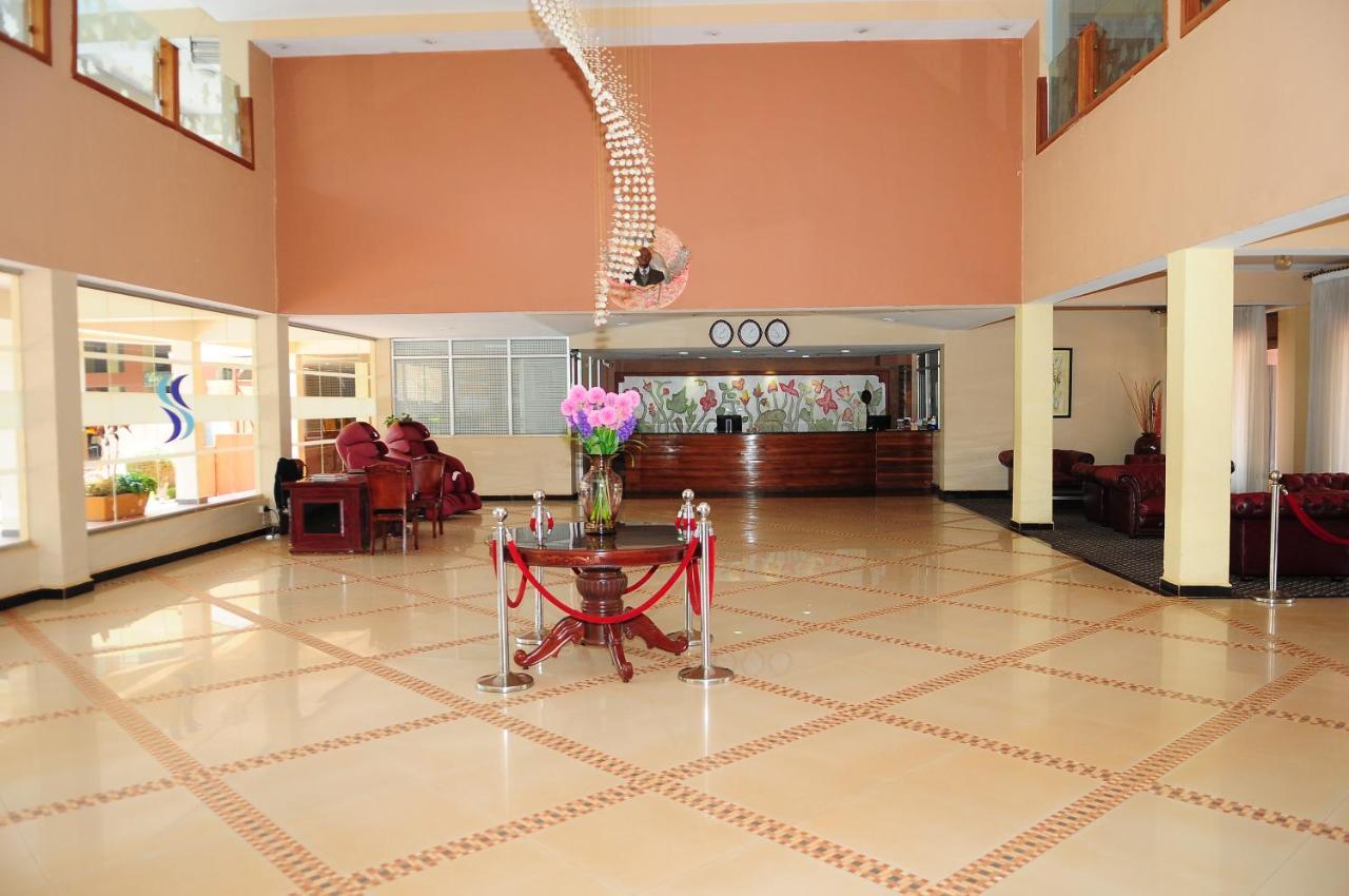 Silver Springs Hotel Kampala Zewnętrze zdjęcie